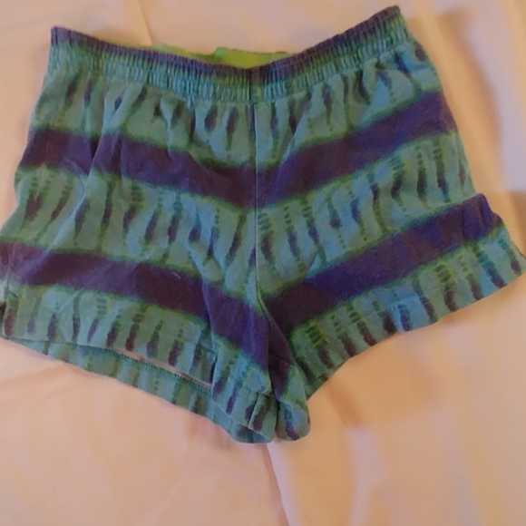 Sorts little girl - Picture 1 of 2